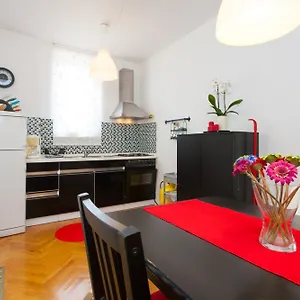 Premium Central Apartment Vrsar